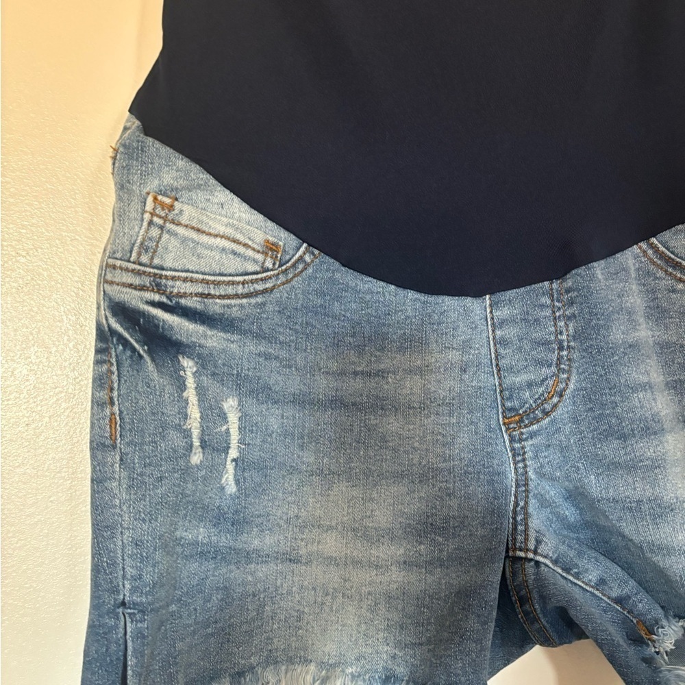 Host Pick (S.O.N.G) maternity shorts